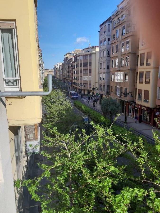 La Parada De Conde Aranda Zaragoza Buitenkant foto